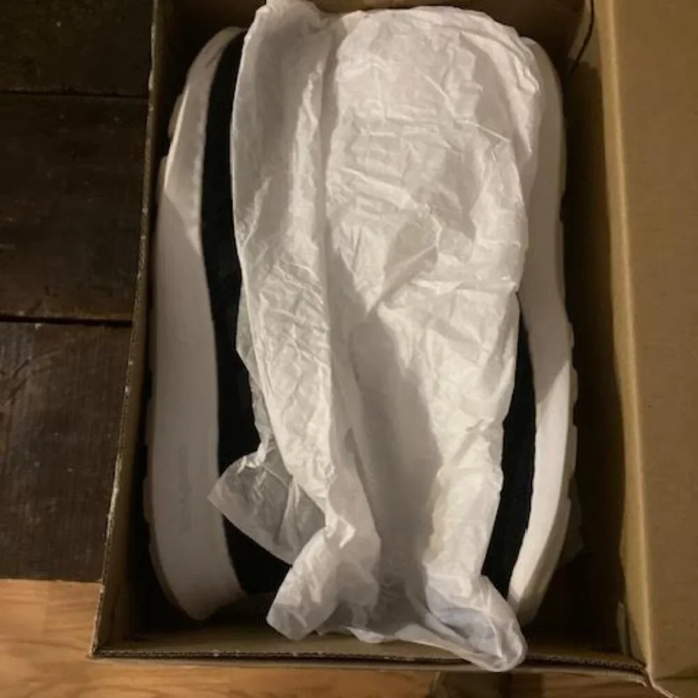 ADIDAS SWIFT RACER - Picture 6 of 9